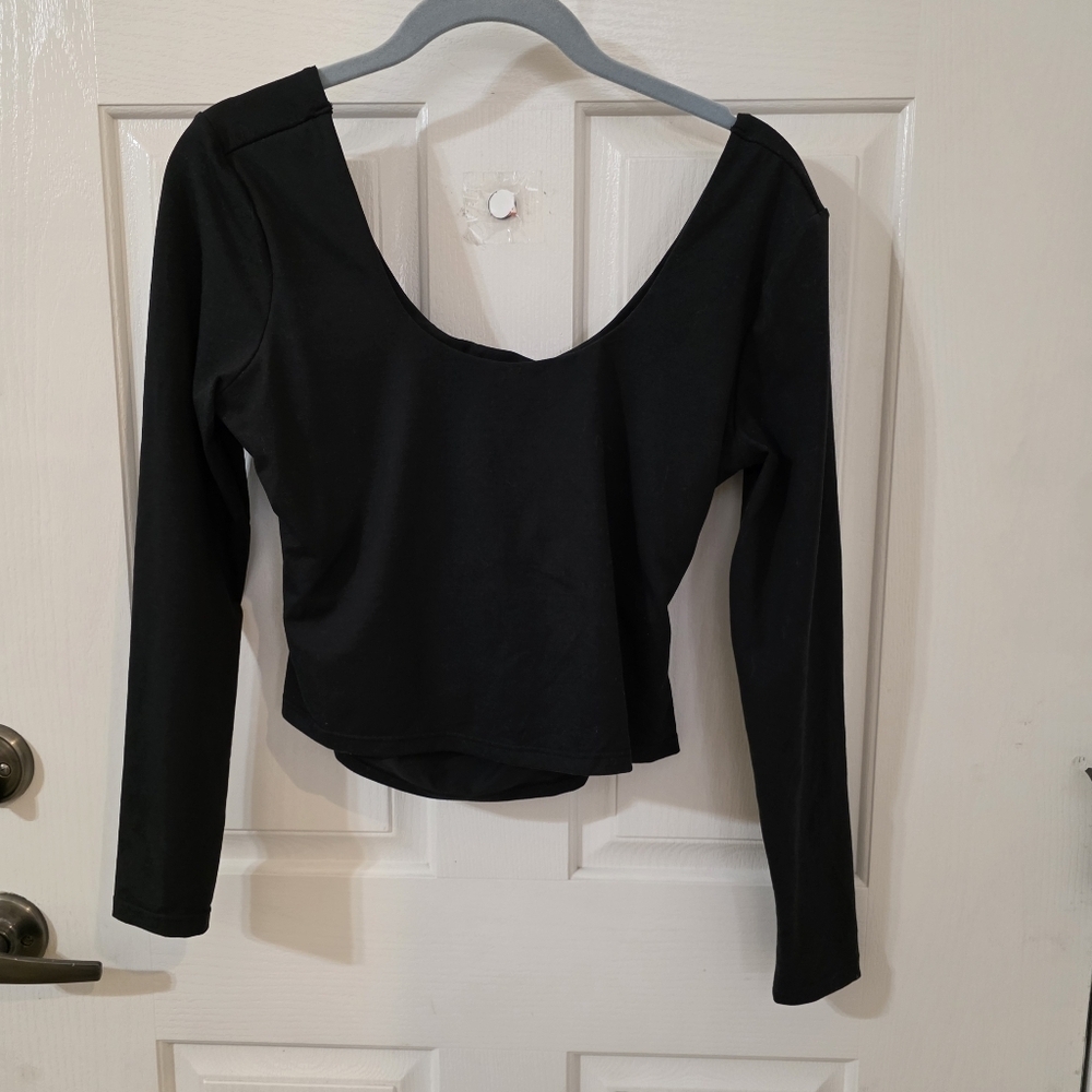 Fabletics Classic Black Long Sleeve Top